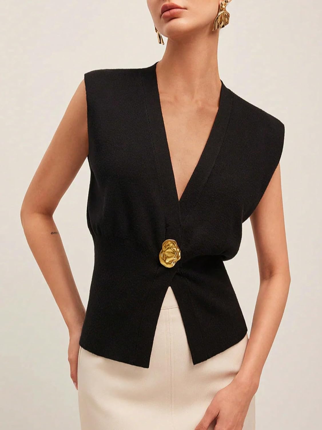 Floerns Women's Elegant Sleeveless Sweater Vest V Neck Metal Floral Knitted Tank Top - Image 5