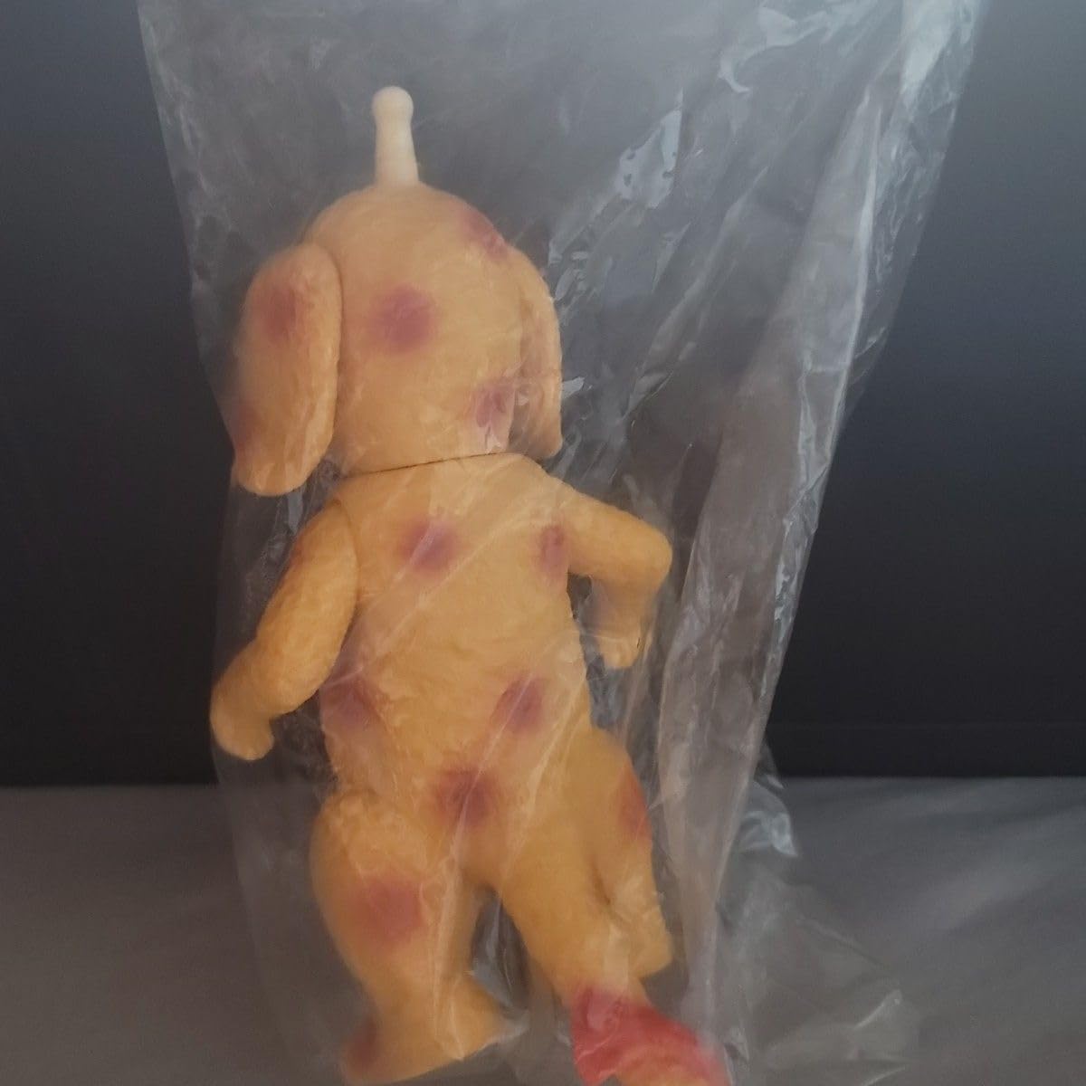 【未開封　おまけ付】　ポチポチ　チビラ　怪獣郷　ソフビ　当時のブロマイド付き！！ Amazon.co.jp: ソフビシリーズ 怪獣郷 わんわん怪獣 チビラくん