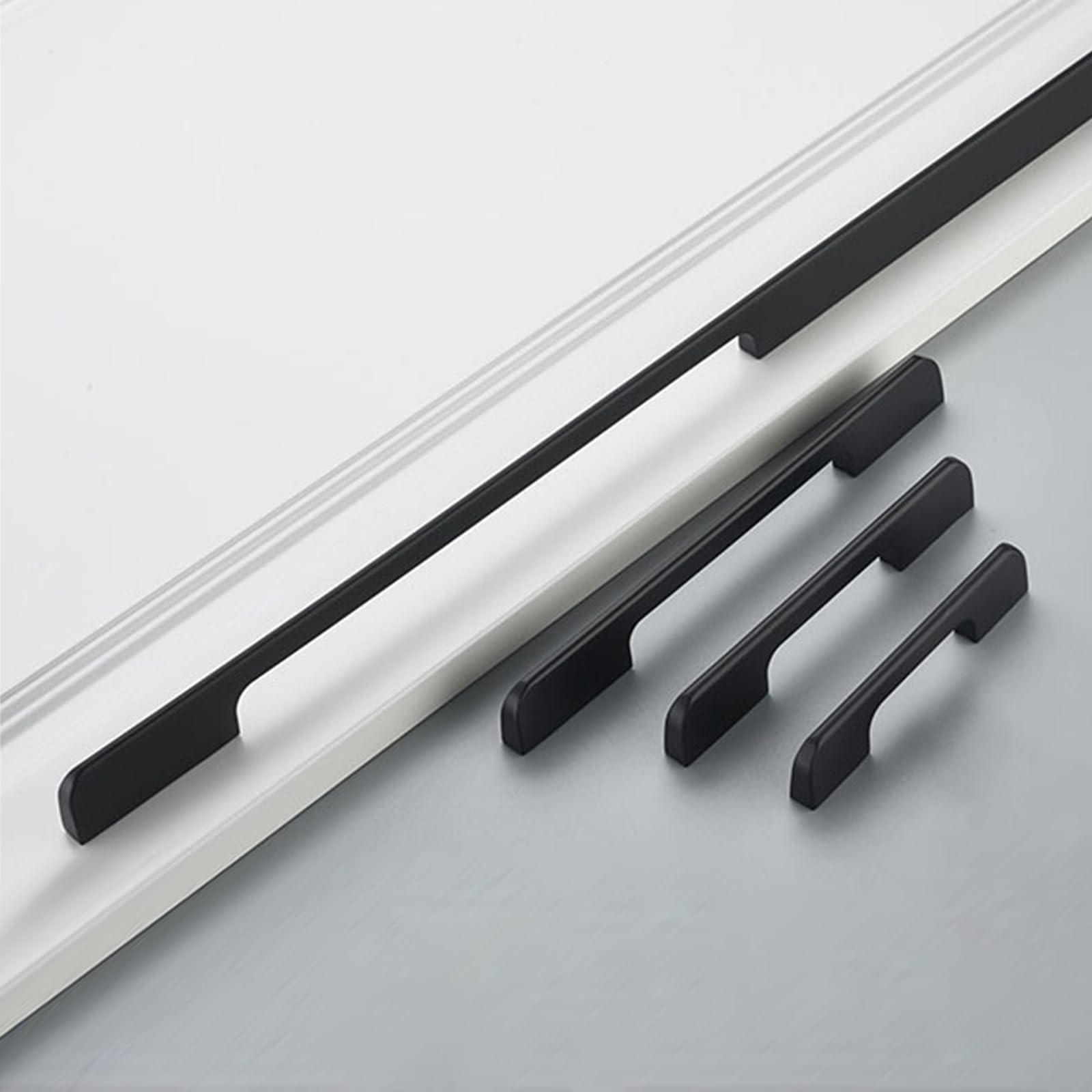 Griffe für Schränke Schwarz Lang,2 Griffe Küche Modern Massive Aluminium | Eloxierte Oberfläche Bügelgriff Lochzentren: 96 - 960 mm Schubladengriff für Kleiderschrank Schublade Küche 960mm/37.8in