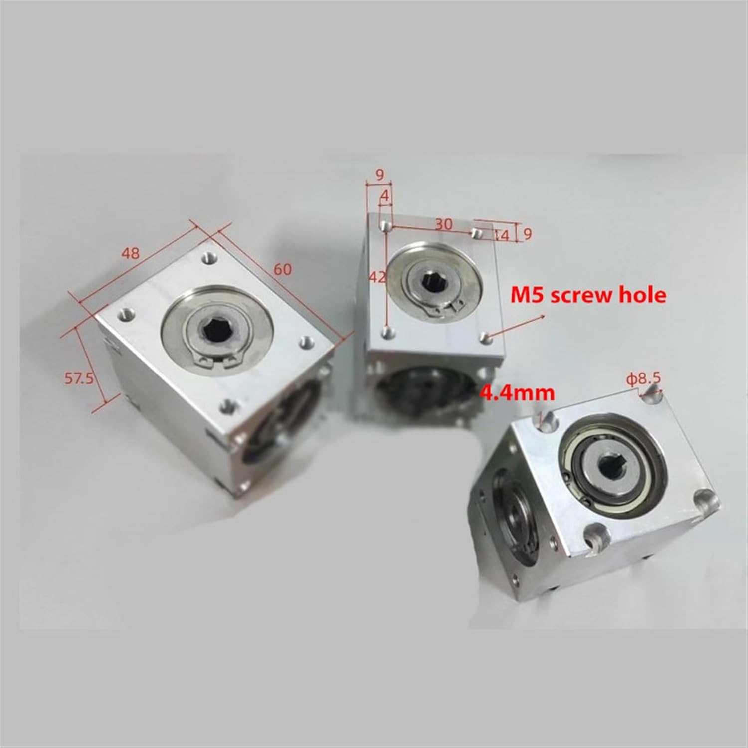 Mechanical Steering 1pcs 90 Degree Reversing Gearbox 8mm Hexagonal Hole 1.5 Module 20T Spiral Bevel Gear 1:1 Ratio Single Output Shaft Gearbox Direction Transmission