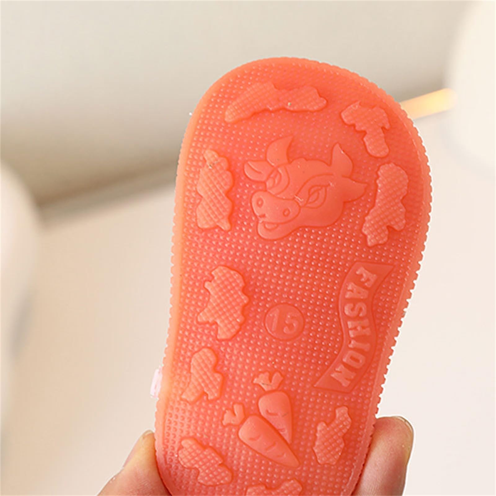 Sandales couinantes d'été pour bébé garçon et fille - Bout ouvert - Antidérapantes - Chaussures pour bébé - Motif ours mignon