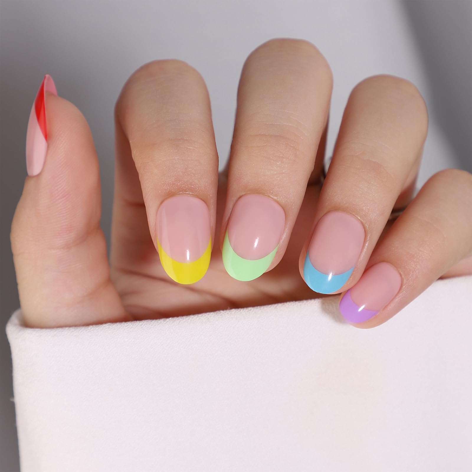 24 Stück French-Kunstnägel – Aufdrücknägel – Volldeckende Kunstnägel in Nude-Weiß, quadratisch, zum Aufkleben – French-Fake-Nägel zum Aufkleben für Frauen und Mädchen, N