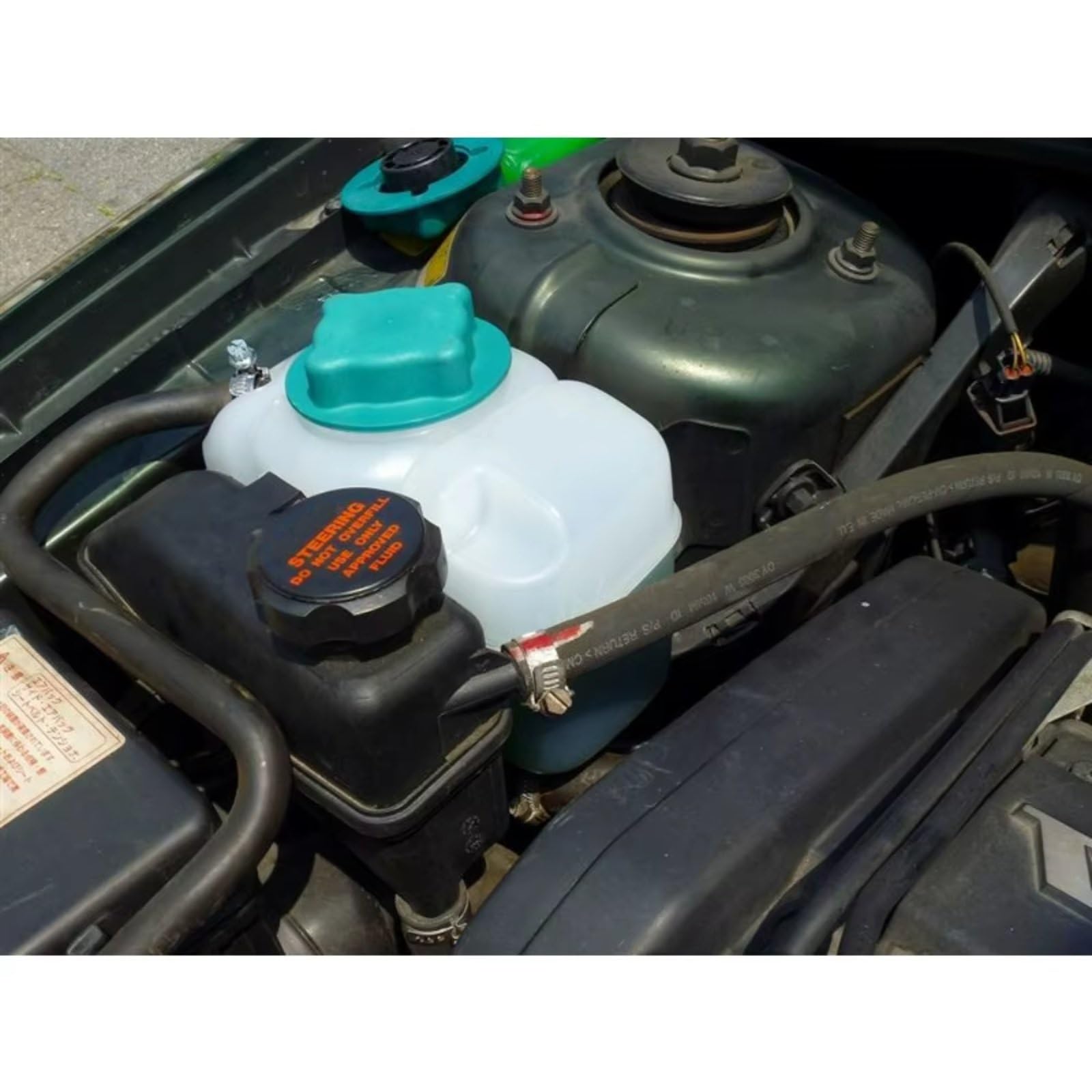 Vaschetta di espansione Compatibile Con Volvo OEM 30760100 Serbatoio Liquido Raffreddamento Motore Serbatoi Espansione Troppo Pieno Accessori