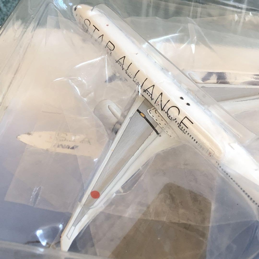 Amazon.co.jp: ANA 777-300ER STAR ALLIANCE 1:400 スターアライアンス