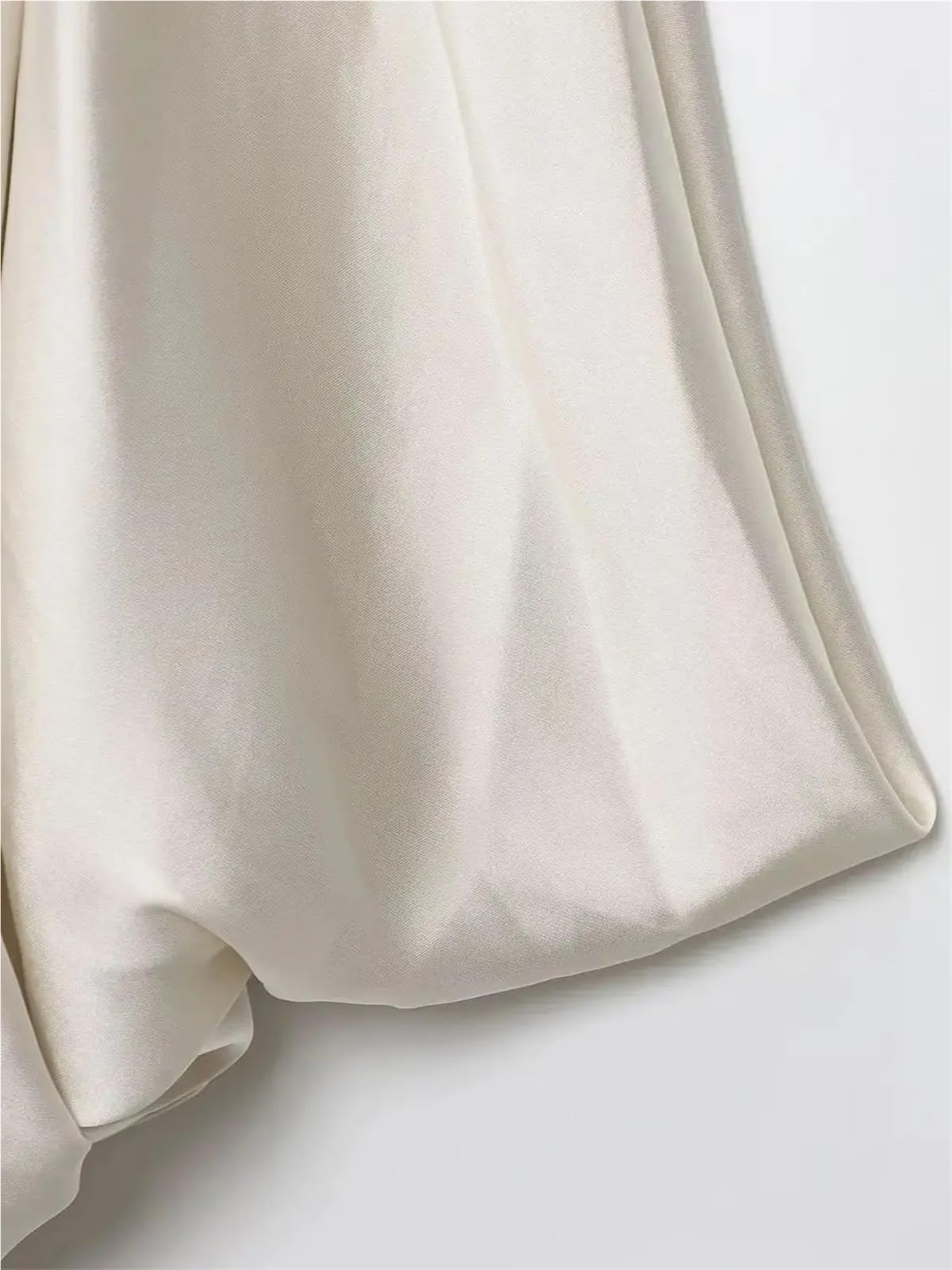 Camisola de satén con top halter sin espalda y escote en V profundo sexy | Diseño plisado con tirantes, chaleco suave sin mangas, correa versátil, top de moda de verano for mujer