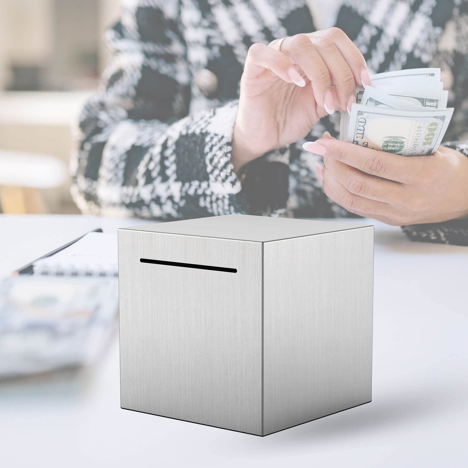 HCHANGEN Piggy Bank for Adults Made of Stainless Steel Piggy Bank Must Break to Open Piggy Bank to Help Save (Silver, 4.72inches)