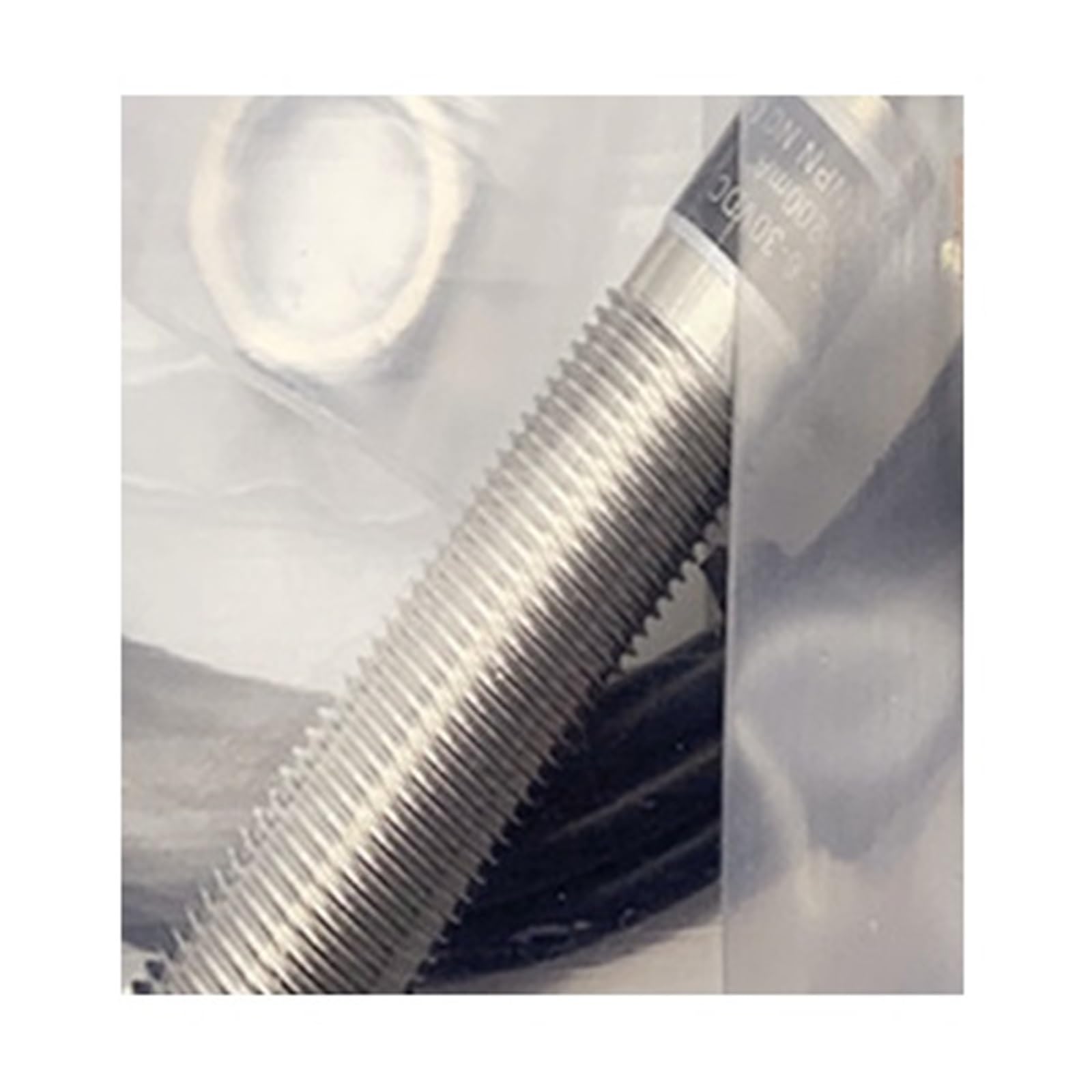 Détecteur de proximité LJM30-15L1 et capteur LJ12A3-4-Z/BZ cylindrique