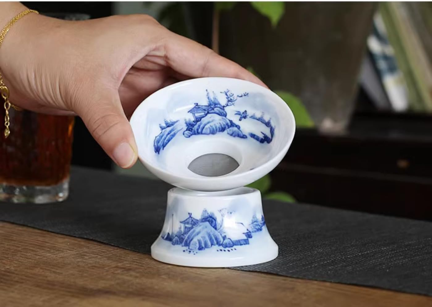 Jingdezhen Hand-painted Ceramic Tea Funnel Tea Separation and Filtering Kung Fu Tea Set Accessories