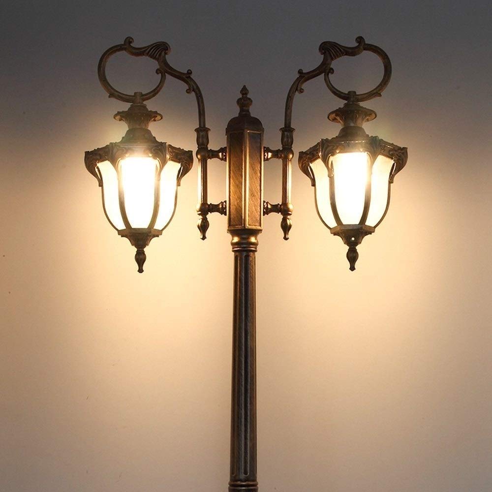 2 światła Zewnętrzna latarnia uliczna Stojąca na podłodze ogrodowa Aluminiowa Wodoodporna IP54 Lampa kolumnowa na słupku Willa Trawnik Wysoki słup Latarnia słupkowa Vintage Szklana lampa słupkowa E27