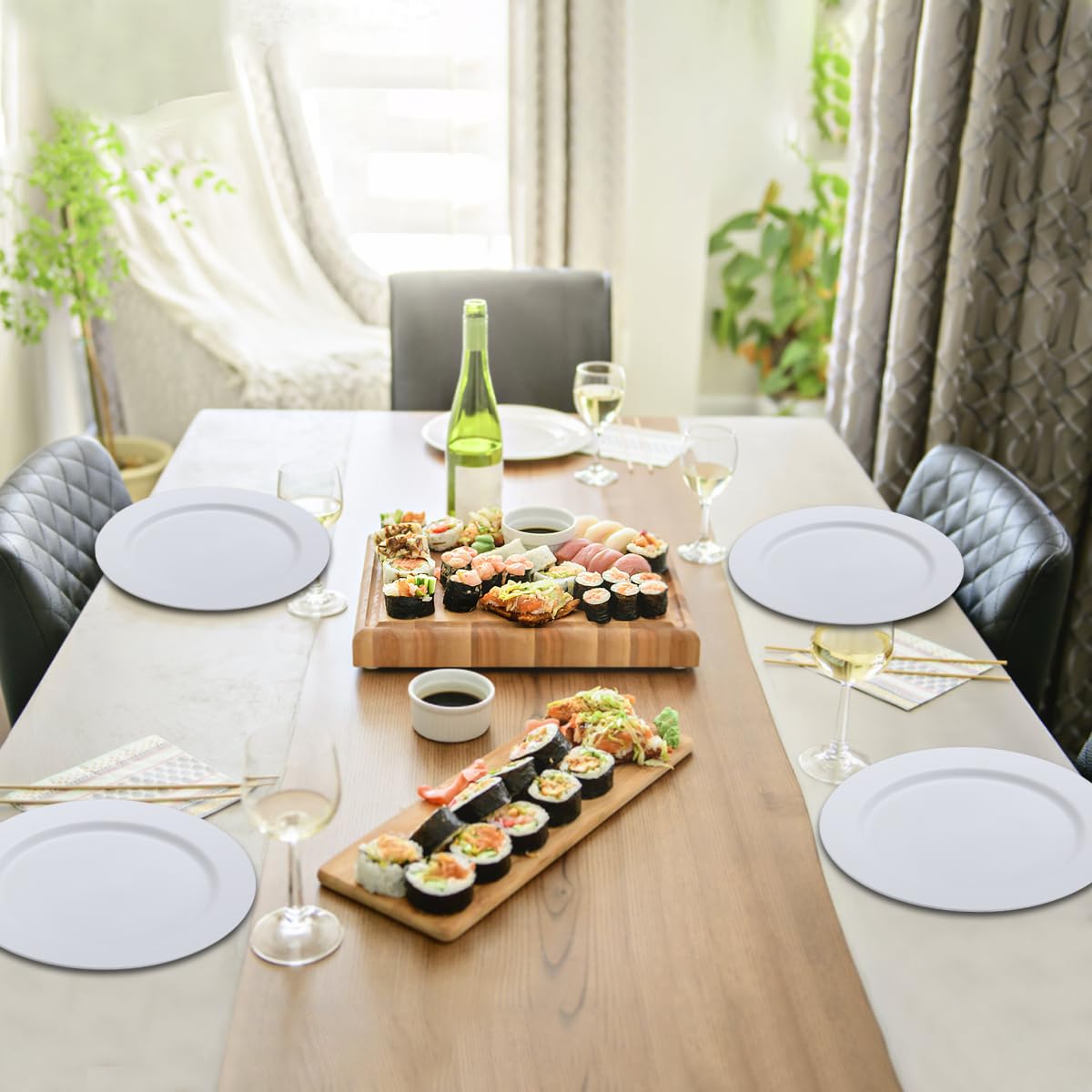 Berglander Weiße Kunststoff teller Set mit 8 Stück 25cm, Mehrwegige flache Speiseteller, Salatteller, Nudelschalen, Geschirrset leicht zu transportieren für Zuhause, Garten, Picknick, Camping Sport & Freizeit
