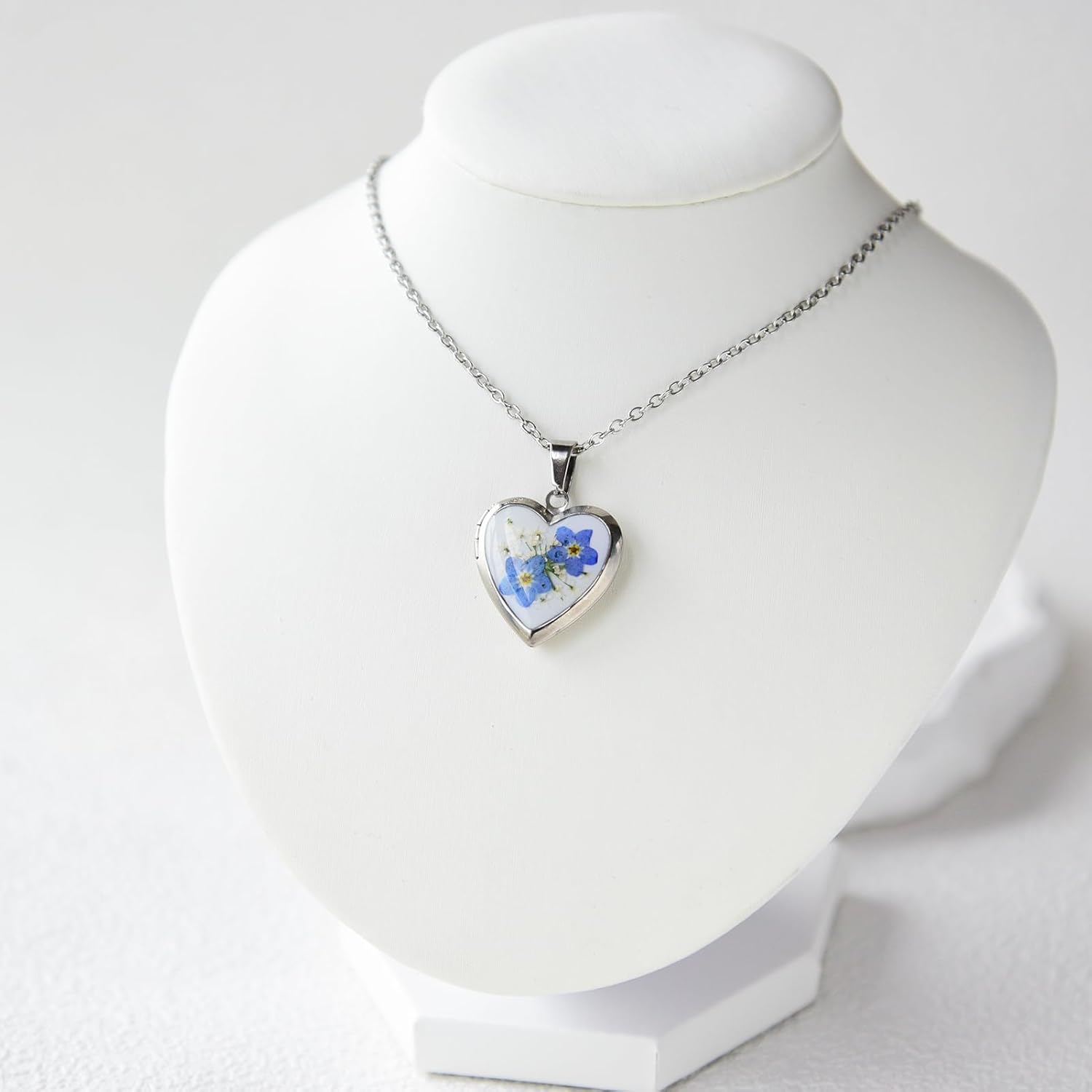 Heart Locket Necklace That Holds Pictures Pressed Flower Photo Locket Pendant Necklace for Girl Women Gift for Her - Image 8