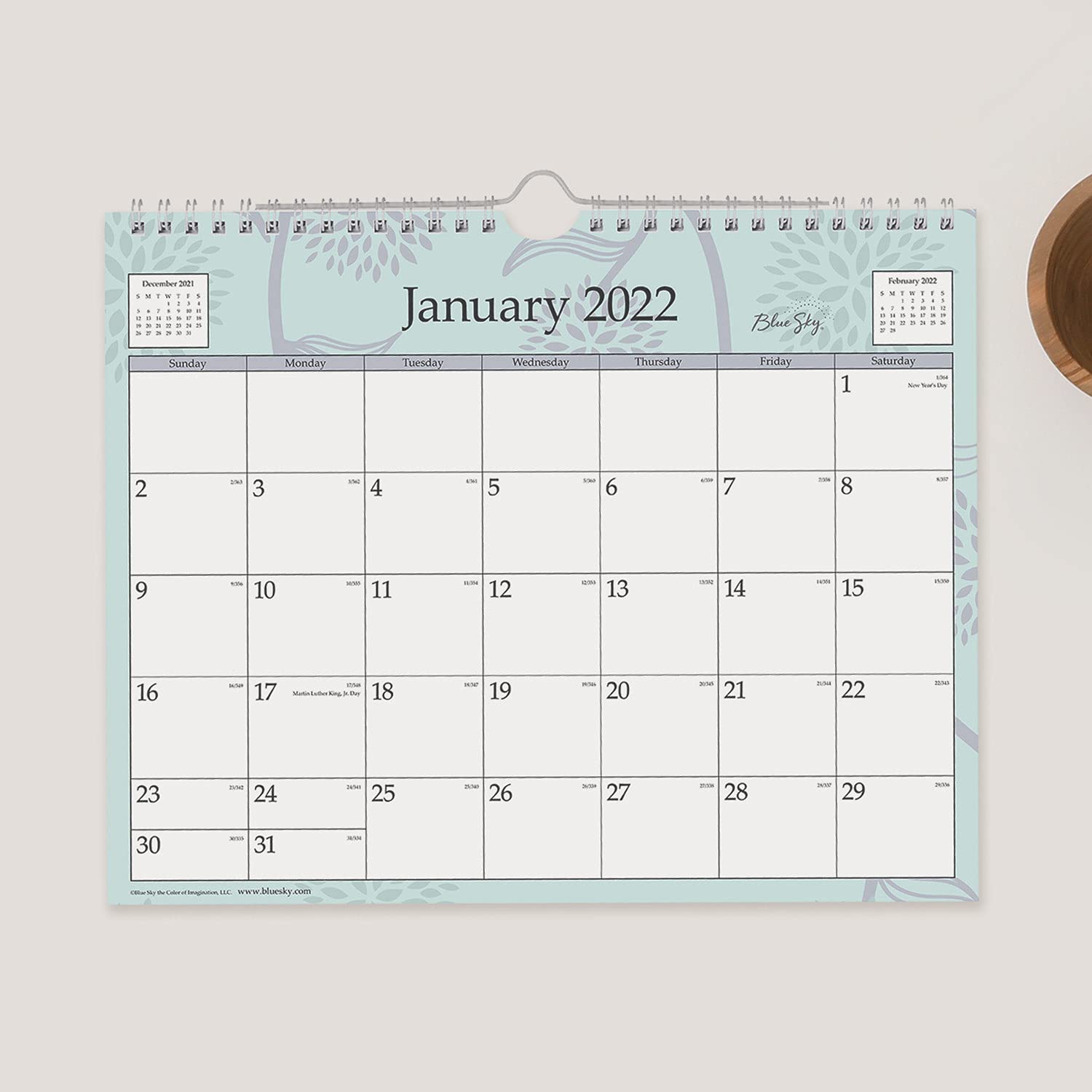 Blue Sky Wandkalender 2022, Monatskalender, 27,9 x 22,2 cm, Spiralbindung, breite Blöcke, Rue Du Flore (101613-22)