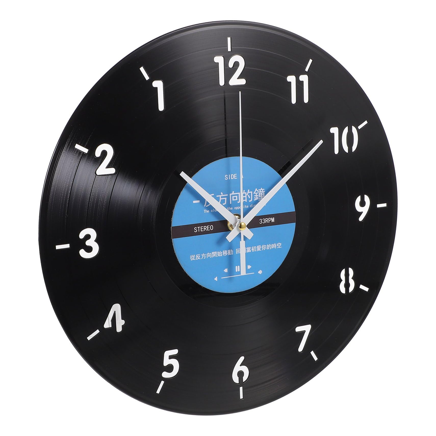 Horloge murale décorative ronde pour créer un salon chaleureux et cosy