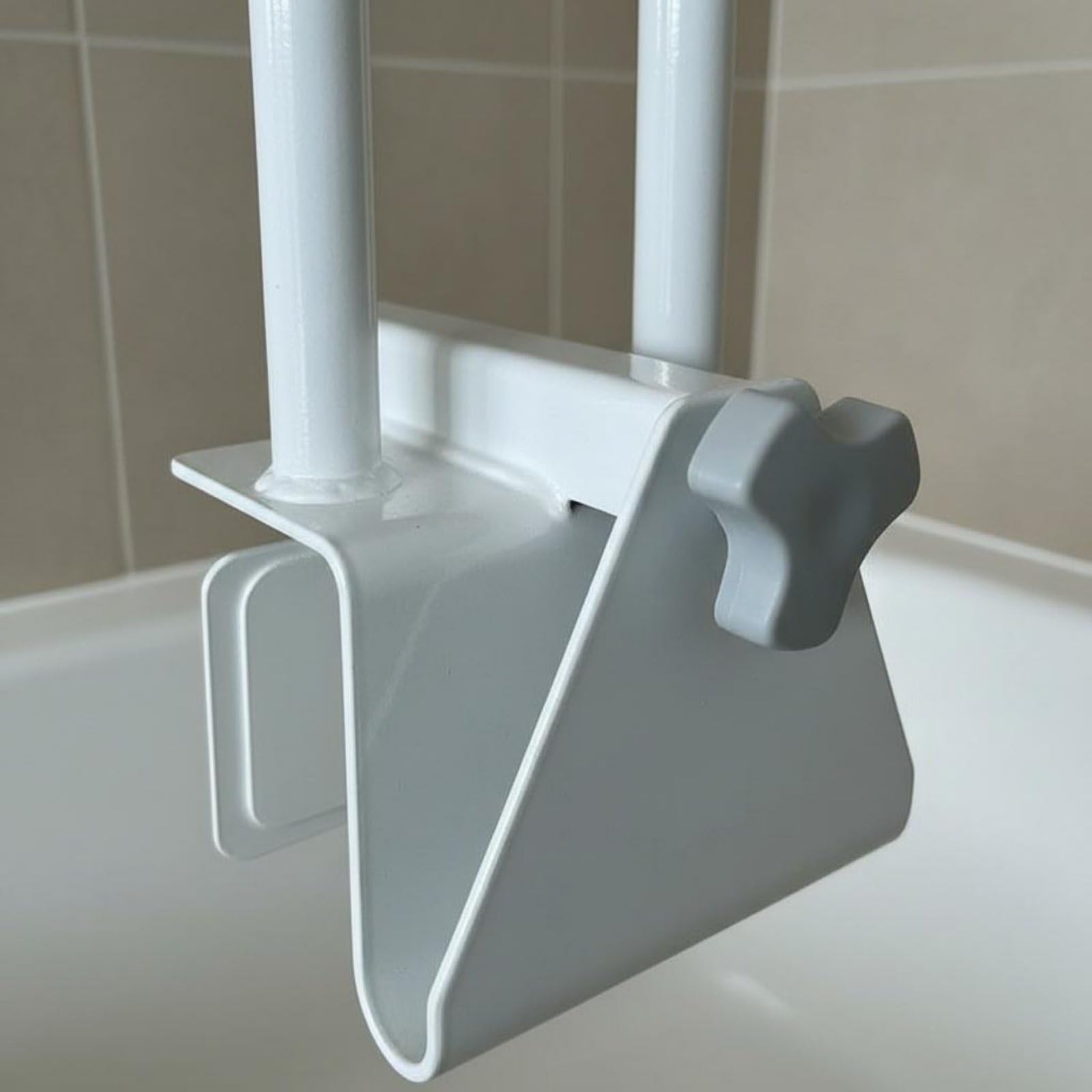 Amagogo Barra de Apoyo para Baño Barra de Asidero Manija Antideslizante con Soporte Reforzado Ajustable Soporta Hasta 80kg Compatible con Bañeras Estándar con, Especial 5-14cm