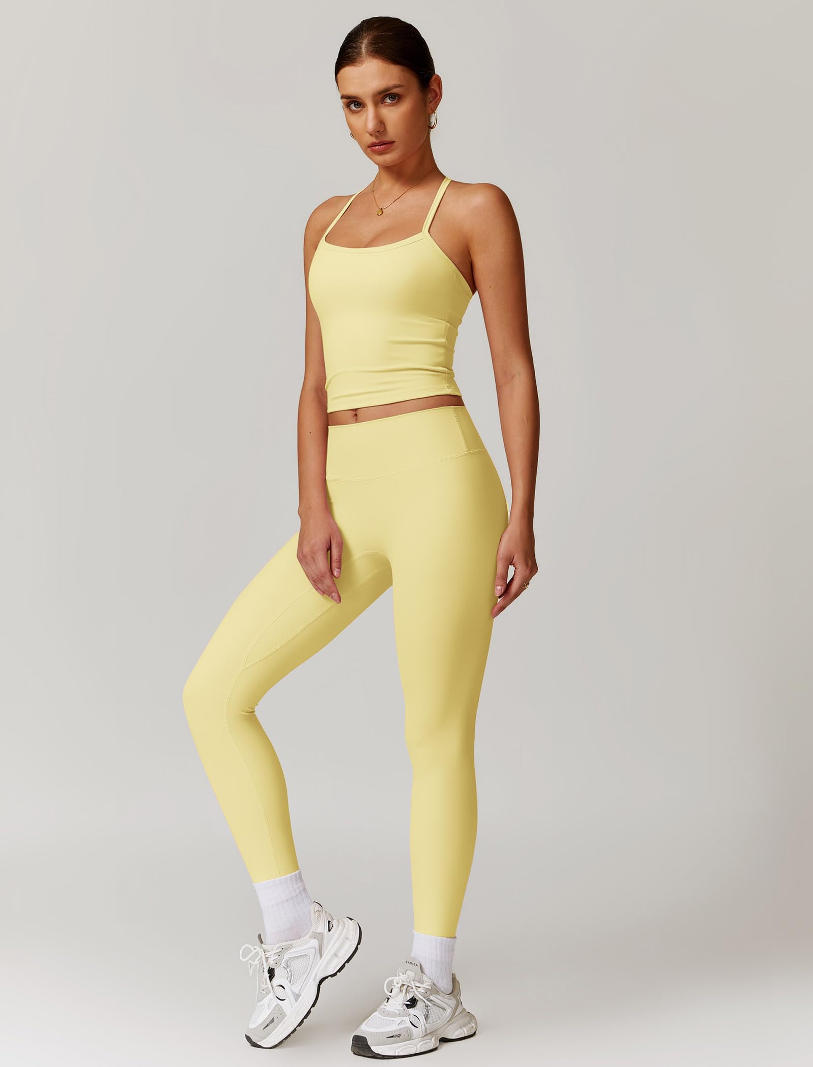 IDOPIP Sportanzug Zweiteiler Damen für Fitness: Neckholder Sommer Outfits mit Polster und hohe Taile Leggings - Gym Set mit Riemenrücken für Yoga, Pilates und Workout