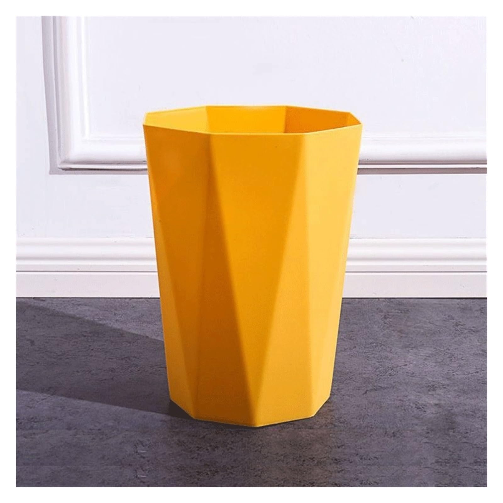 Cubo de basura compacto para residencia de estudiantes y bano de diseno minimalista