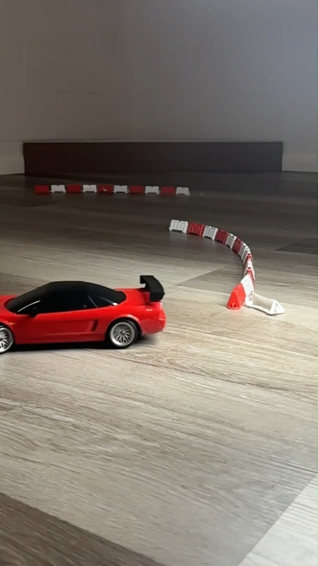 Amazon.com: Moonzeamus 1:18 AE86 Model LD1801 RC Drift Car 1/18