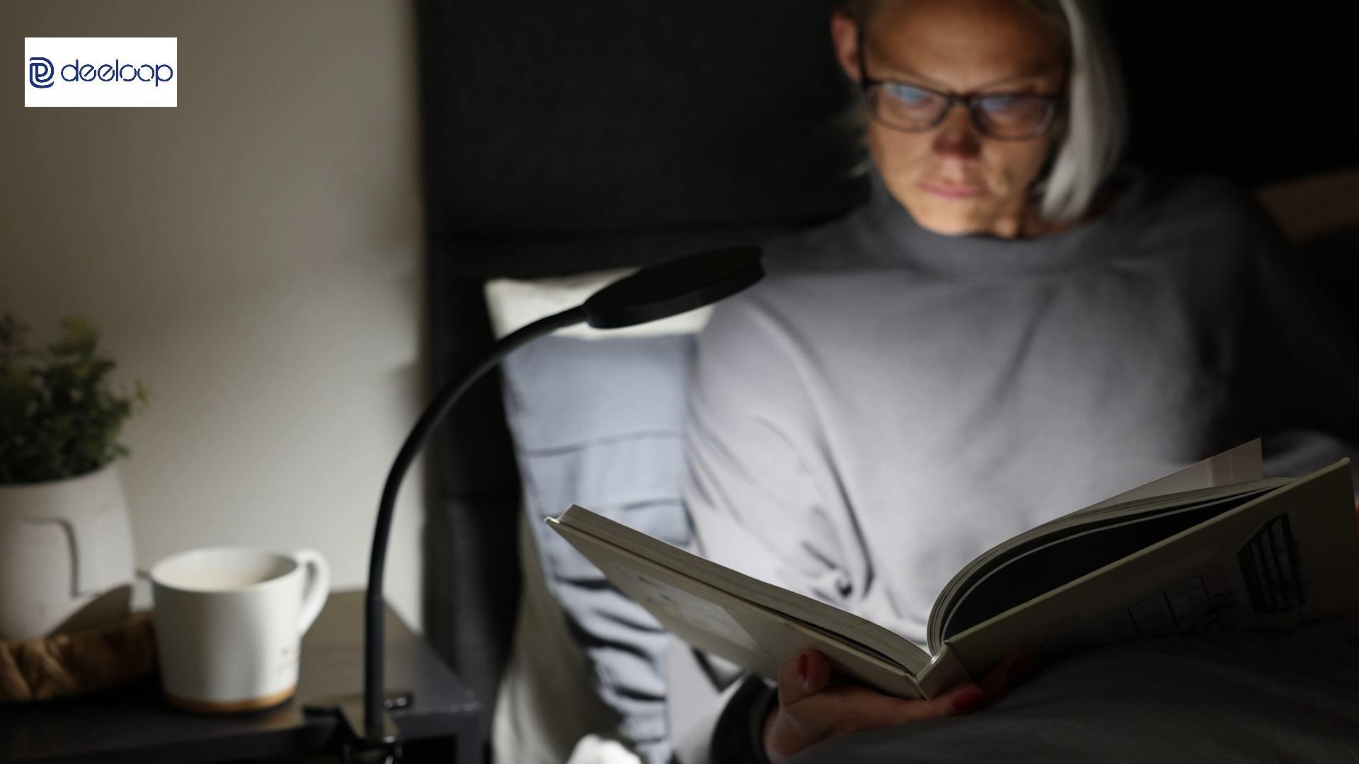 Image of Black Clip On Reading Light, 450LM Book Light, CRI95, 3 Modes Stepless Dim | CRI95 eye-caring LED provides natural lighting for reading, studying, and desk use with adjustable brightness and modes