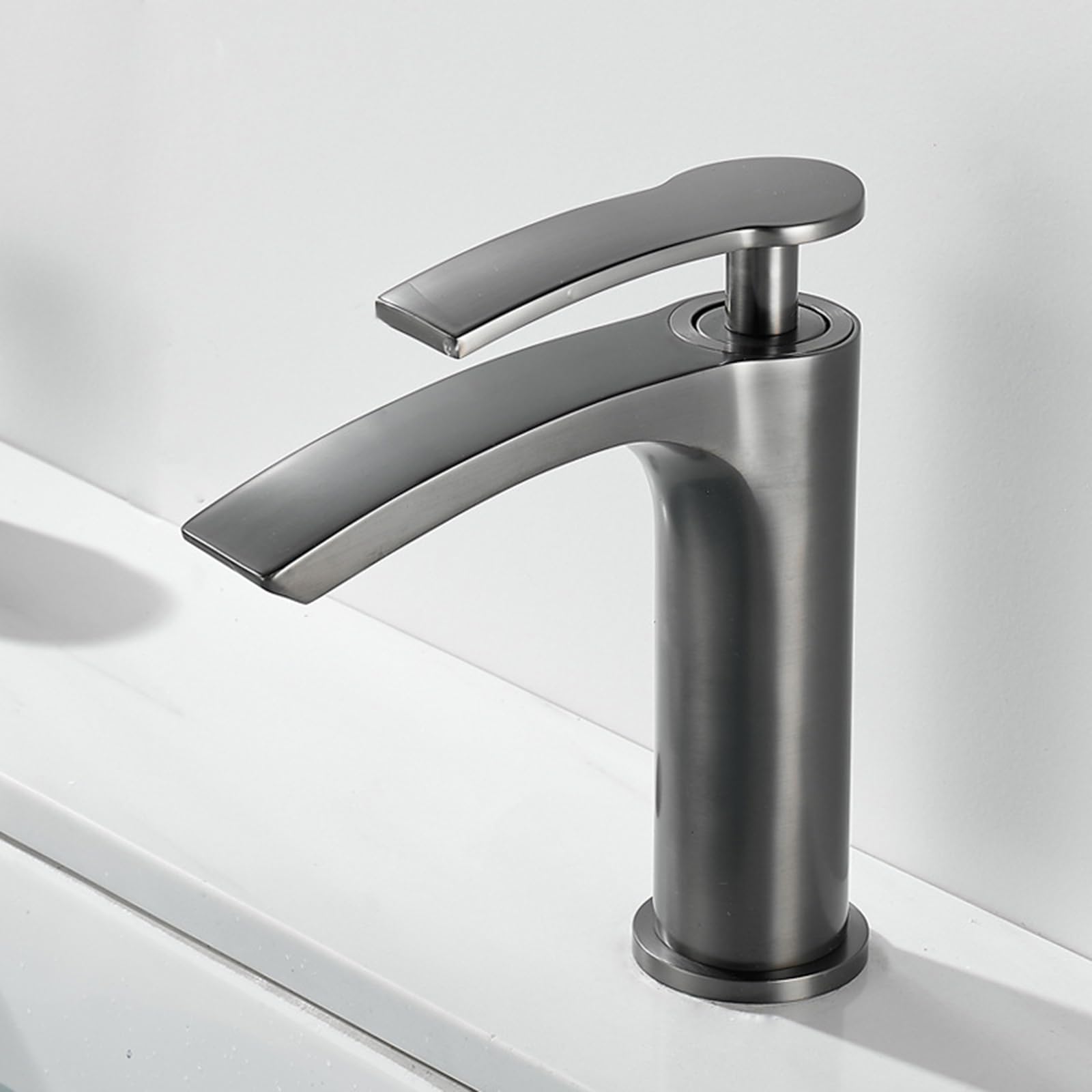 Grifo de Baño Lavabo Mezclador de Baño Cascada de Agua Caliente Y Fría con Mangueras Gris Pistola Estilo Bajo
