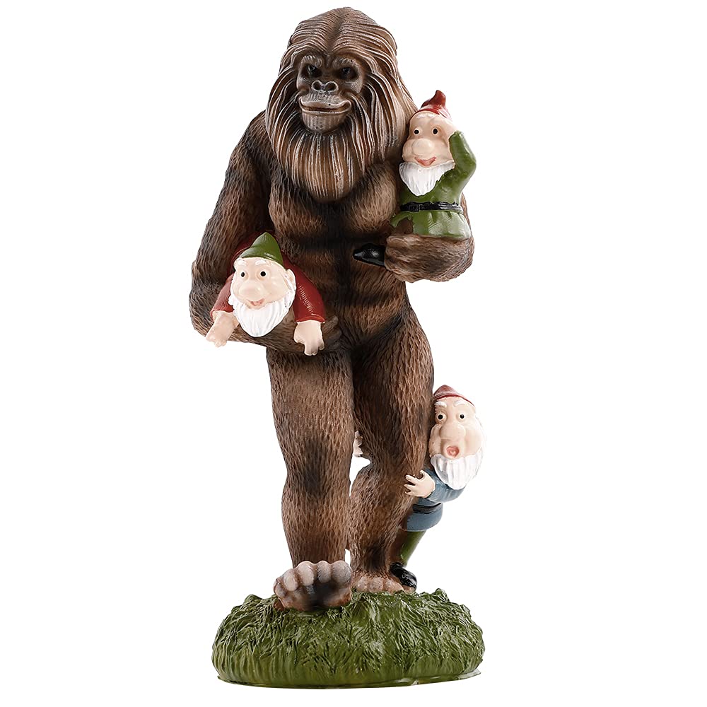 Bigfoot and Gnomes Garden Statue，Resin Garden Gnome Bigfoot Statues，Bigfoot Statue Resin Ornament Sculptures for Indoor Outdoor Home Lawn Patio Lawn Yard Decor
