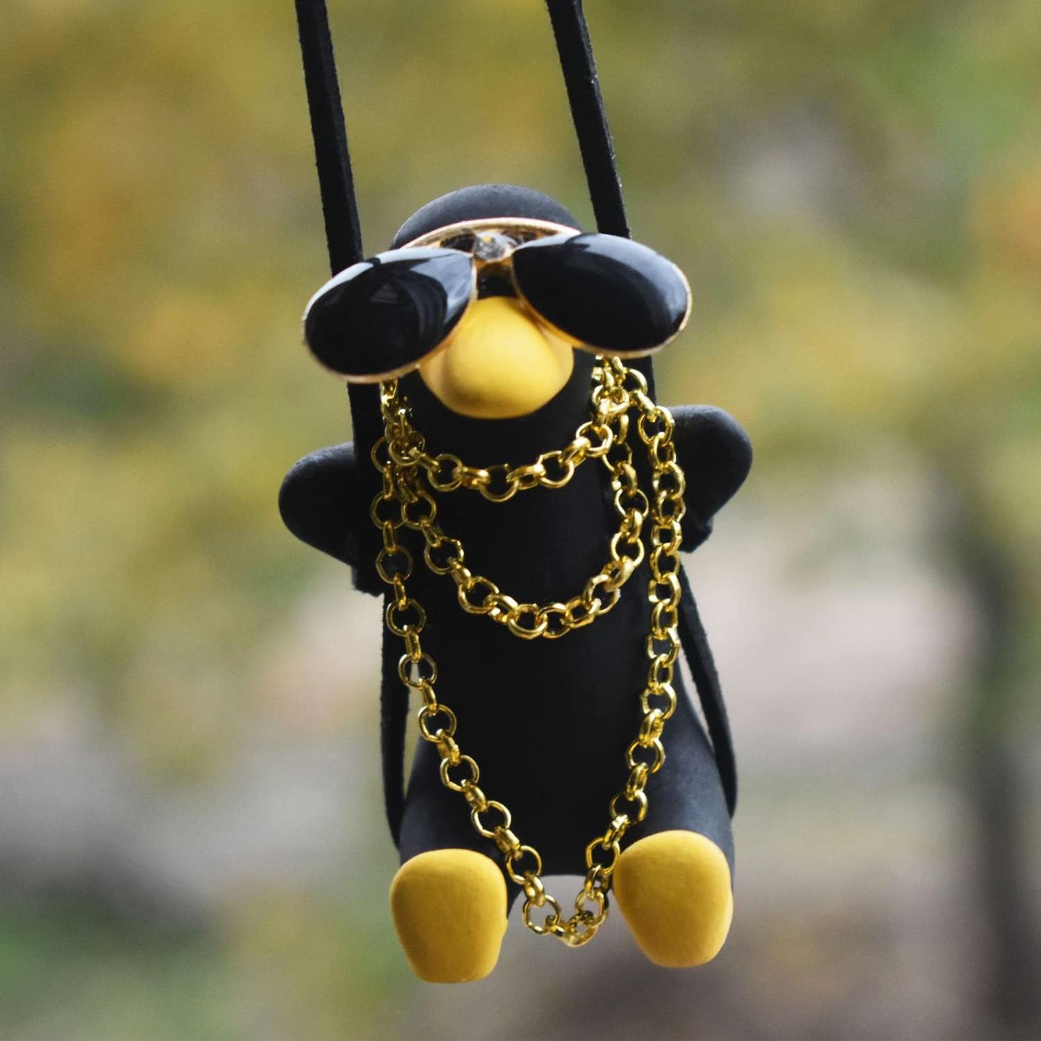 Kiofs Swinging Duck Car Hanging Ornament, Cute Car Hanging Accessories for Rear View Mirror, Car Pendant Black Swinging Sunglasses Duck Hanging Swing