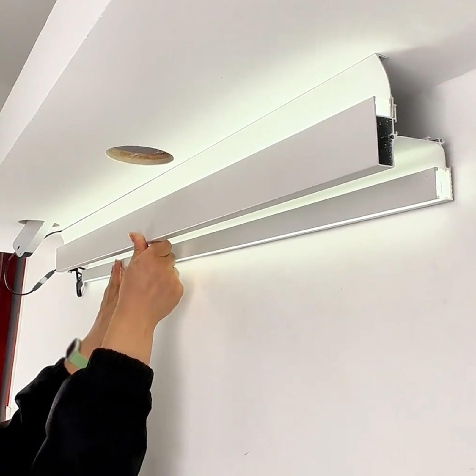 Éclairage LED indirect blanc 7m pour corniche, rail lumineux anti-éblouissement