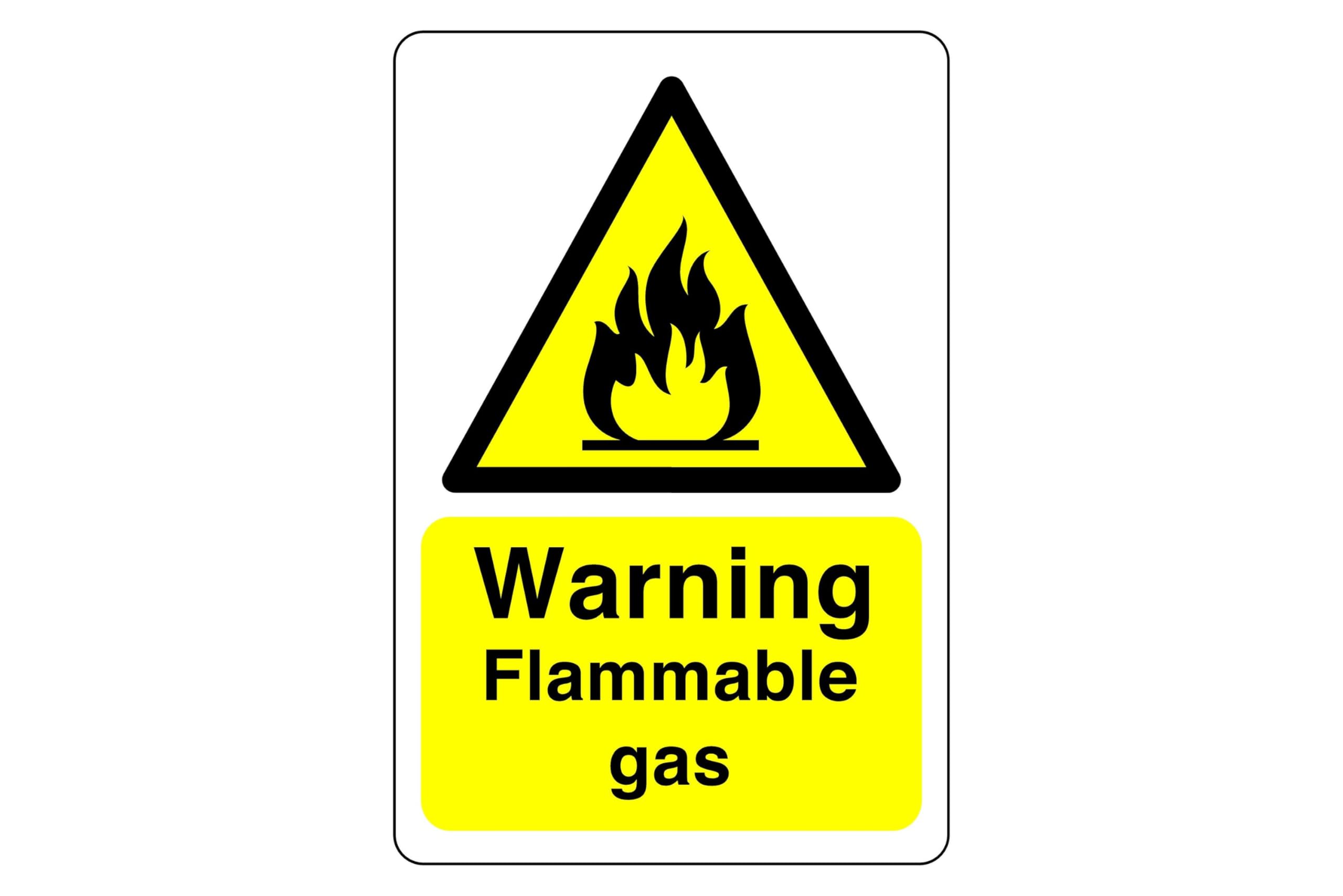 Warning flammable gas sign - 1.2mm Rigid plastic for indoor/outdoor usage (400mm x 300mm) Viewing Distance within 14m.