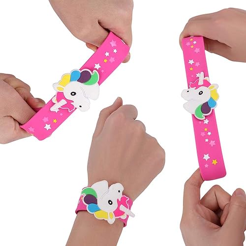 Miniatura 8 de Golray Juego de regalos de súper hermana mayor con capa de superhéroe, máscara de ojos de unicornio, collar de pulseras de unicornio, mochila con