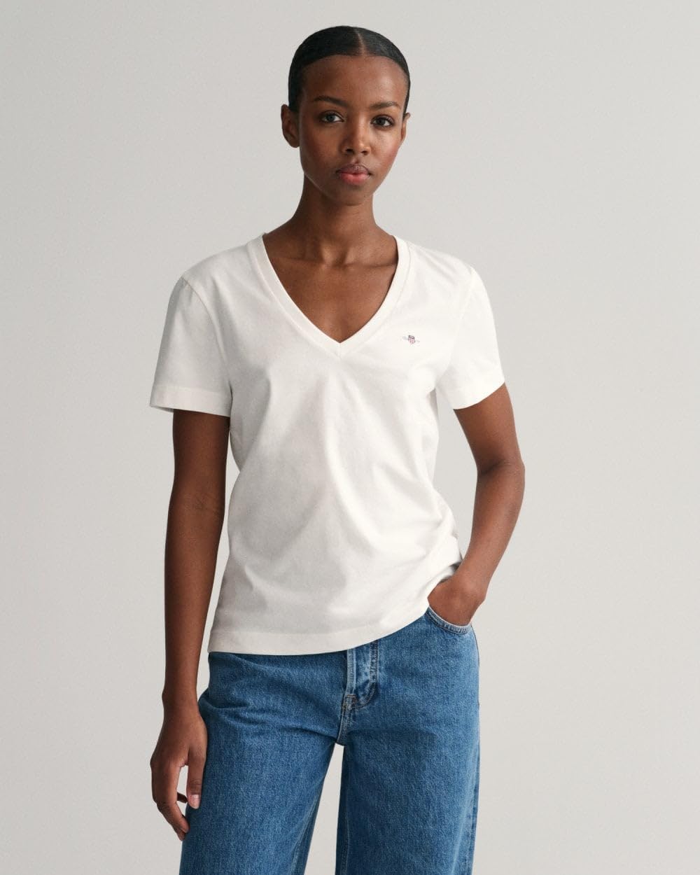 GANT Koszulka Kobiety Reg Shield Ss T-shirt Z Dekoltem W Serek