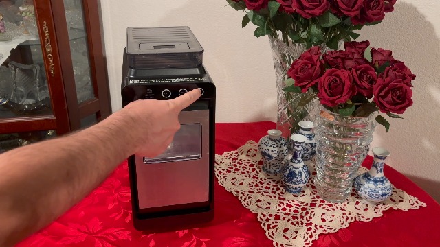 Image of Antarctic Star Ice Maker, Portable Ice Machine with Self-Cleaning Function, 8 Cubes in 6 Mins Fast Countertop Ice Making, Compact Ice Cube Maker for Home, Kitchen, RV, Travel, Steel