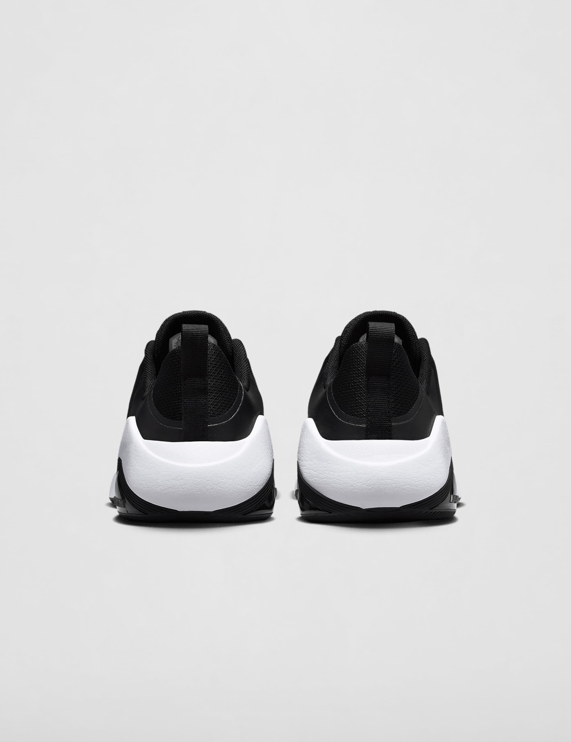 Nike Nike Bella 7 SneakerMujer