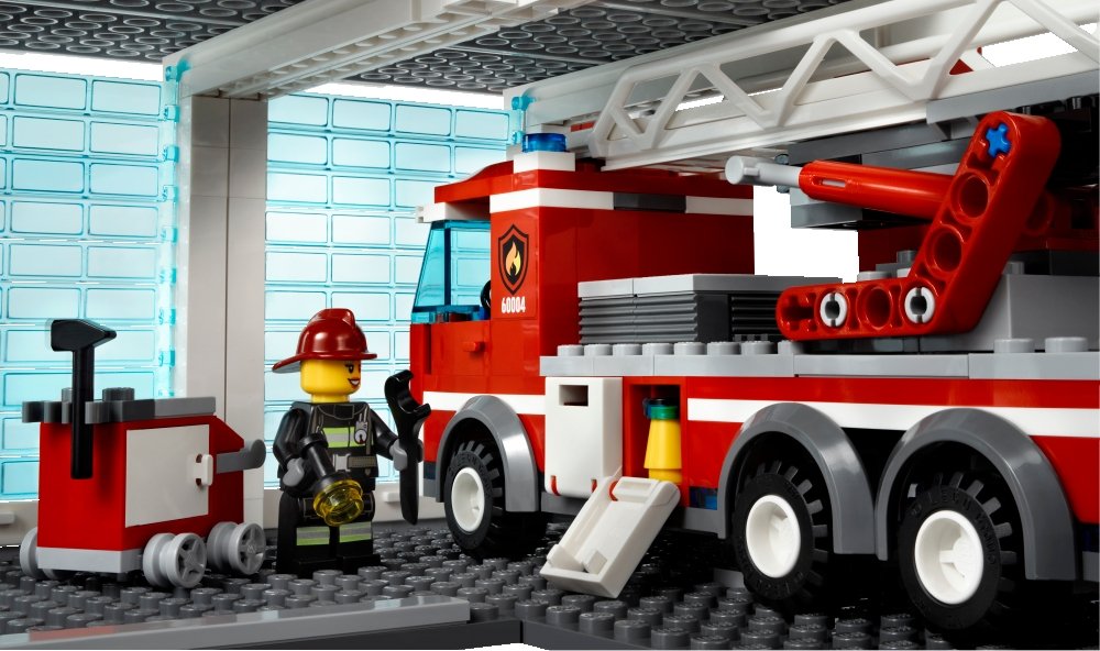Amazon.com: LEGO City 60004 Fire Station : Toys & Games 