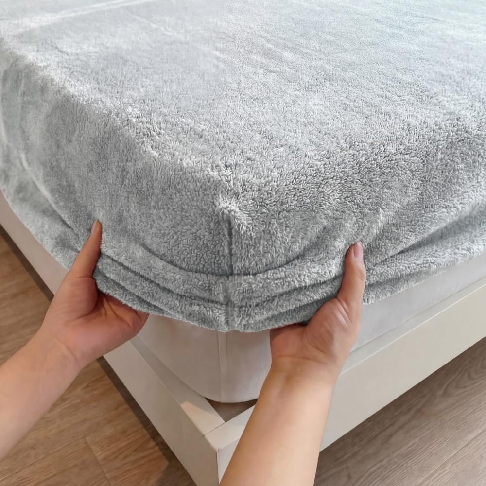 SAIMAZ Teddy Fleece Fitted Bed Sheet – Machine Washable, Extra Deep 35 cm | Soft & Warm Thermal Bedding for Single, Double, King & Super King Sizes (Silver, King)