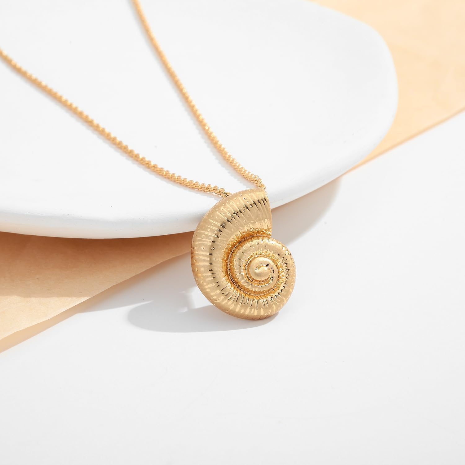 Gold Seashell Pendent Necklace Bohemian Necklaces Summer Beach Necklaces for Women - Image 6