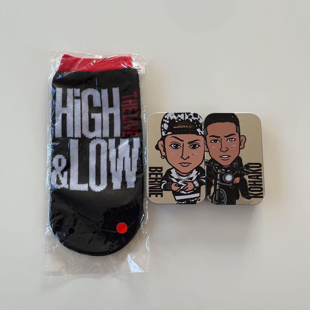 Amazon.co.jp: HIGH＆LOW タブレットケース 缶 白濱亜嵐 AKIRA 