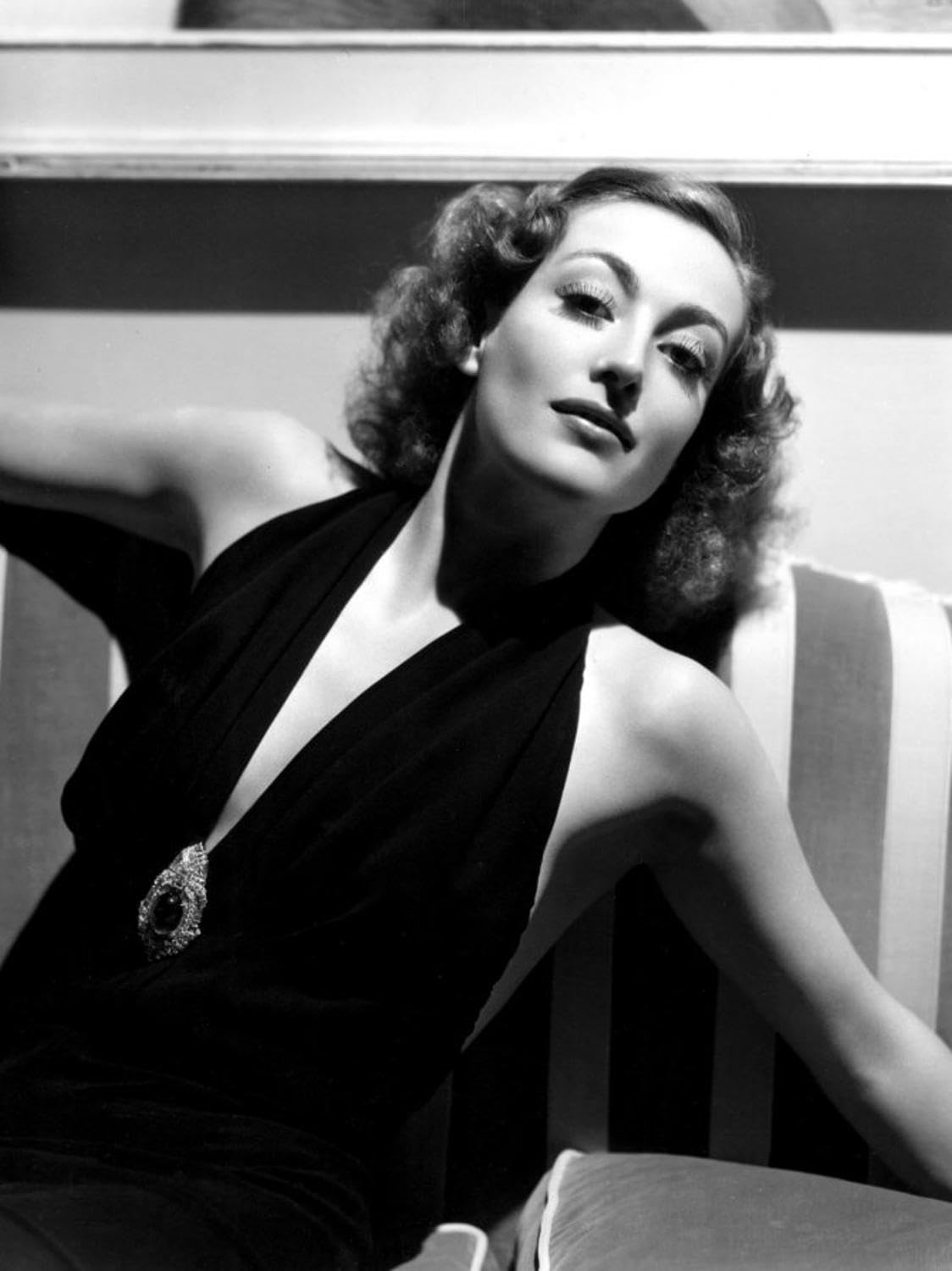 Amazon.com: ART.COM Wall Photo Joan Crawford, 1936 by George