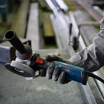 Bosch Professional Avuç Taşlama Makinesi GWS 17-125 (1.700 Watt, ilave sap, koruyucu kapak, klipsli ayırma koruma kapağı, toz filtresi, iki delikli anahtar, giriş flanşı, germe somunu, kartonda)
