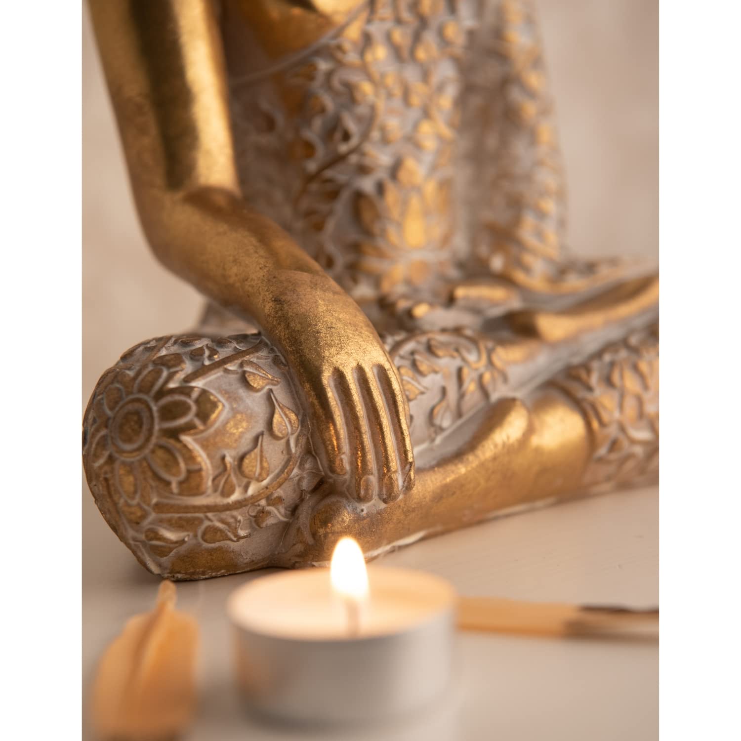 dszapaci Figura de Buda de Oro 30cm Figura sentada con patrón Blanco de decoración Estatua