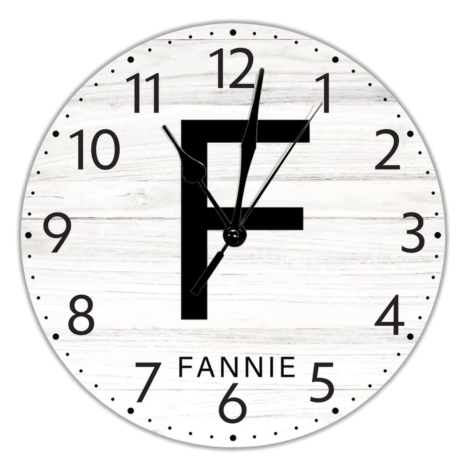 Horloges murales en bois lettre F pour une cuisine chaleureuse