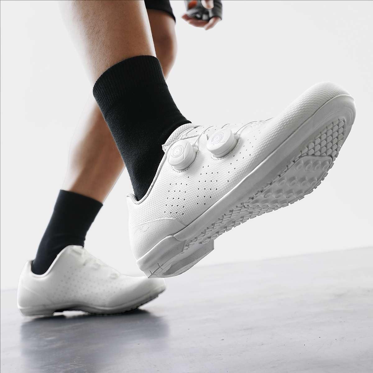 Scarpe da Ciclismo Senza Attacchi con Suola in Gomma Uomo Donna Scarpe da Strada E da Mountain Bike raspiranti, Fori di Ventilazione
