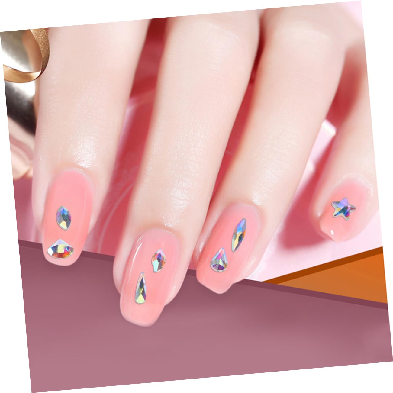 240 Pezzi Diamanti per Unghie Manicure Art Strass Vetro Strass per Unghie Cristallo ab Strass Decorazioni per Unghie per Nail Art Strass con Retro Piatto Diamante Multico
