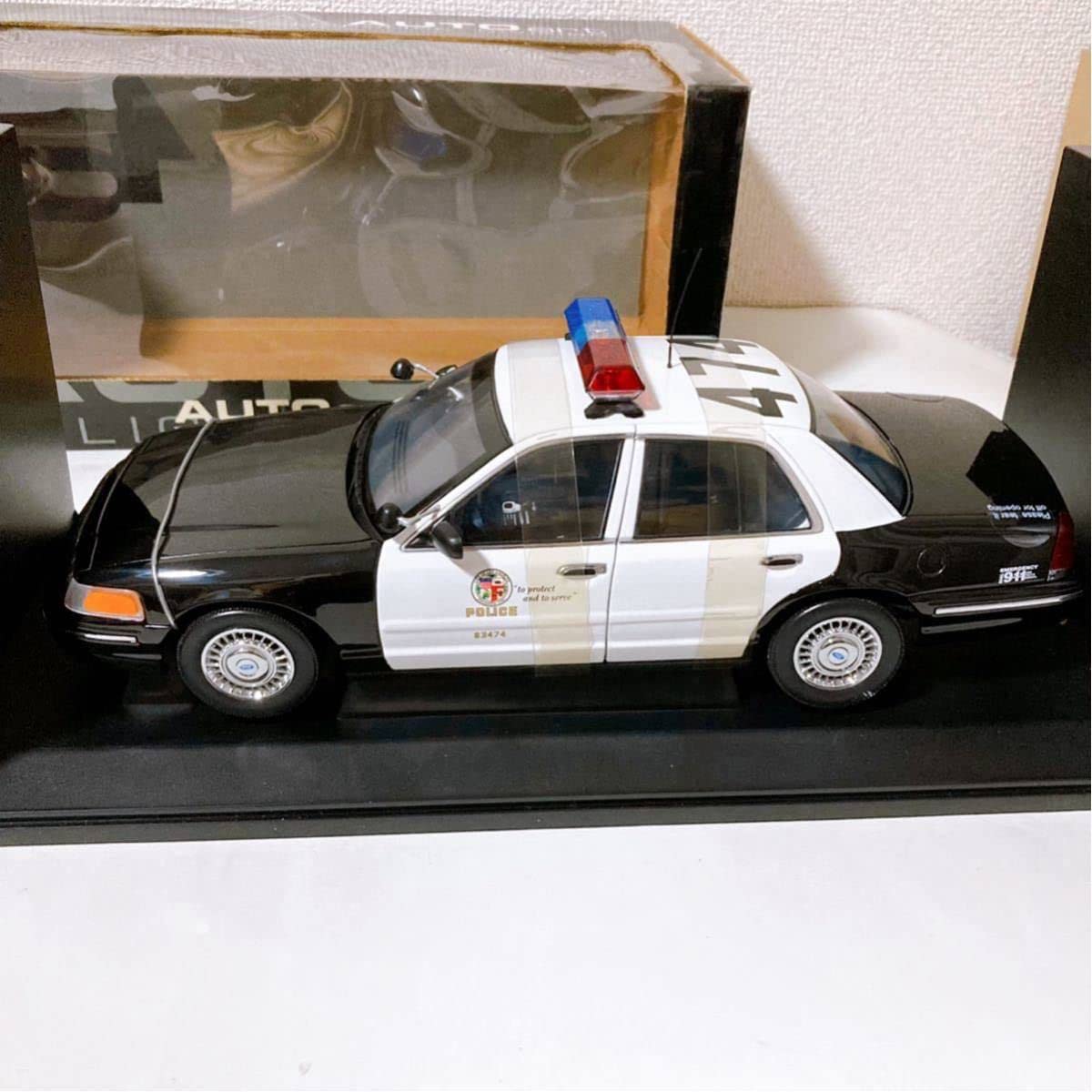 Amazon | オートアート フォード クラウンビクトリア ポリスカー