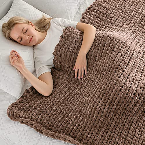 Maetoow Tighter Version Chenille Chunky Knit Blanket Throw （60&times;80 Inch）, Handmade Warm & Cozy...