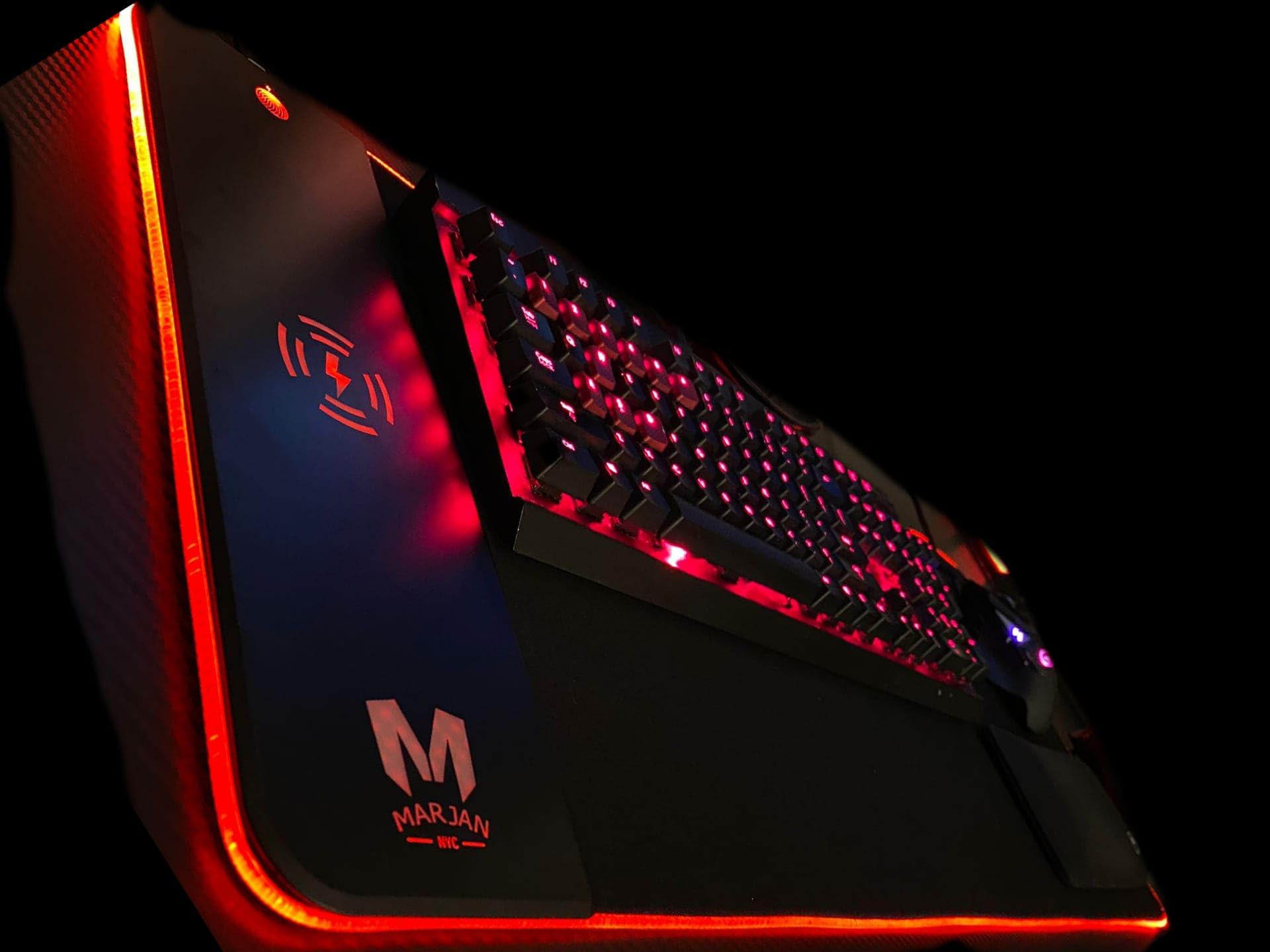 Marjan NYC RGB Gaming Mouse Pad with Wireless Charging, 30.7 x 11.8 inches, 10W Qi-Compatible, LED Lighting, Black