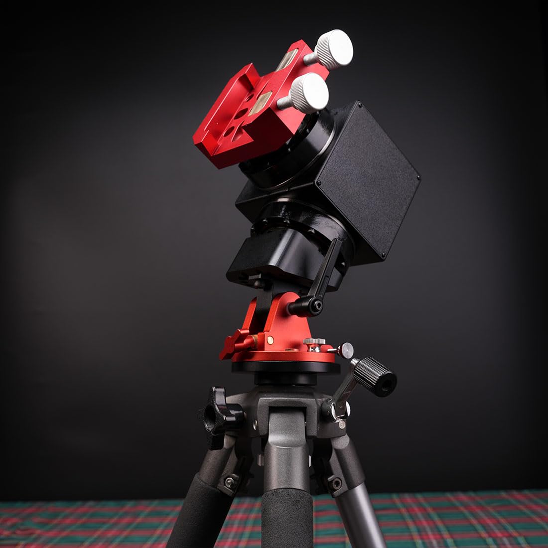 Xiaoran Wild Star dwuosiowy napęd harmoniczny z Wi-Fi, Bluetooth i automatycznym śledzeniem, uchwyt teleskopowy, precyzyjne prowadzenie do astrofotografii