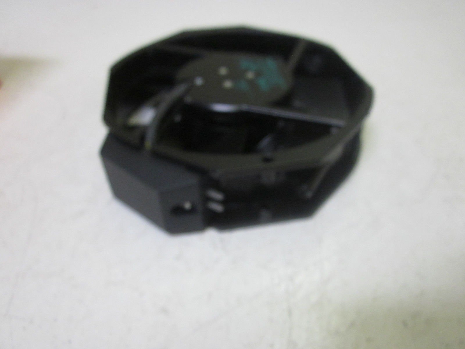 EBM PAPST W2E142-BB05-01 AXIAL FAN, 150MM x 172MM x 38MM, 115VAC, 250MA