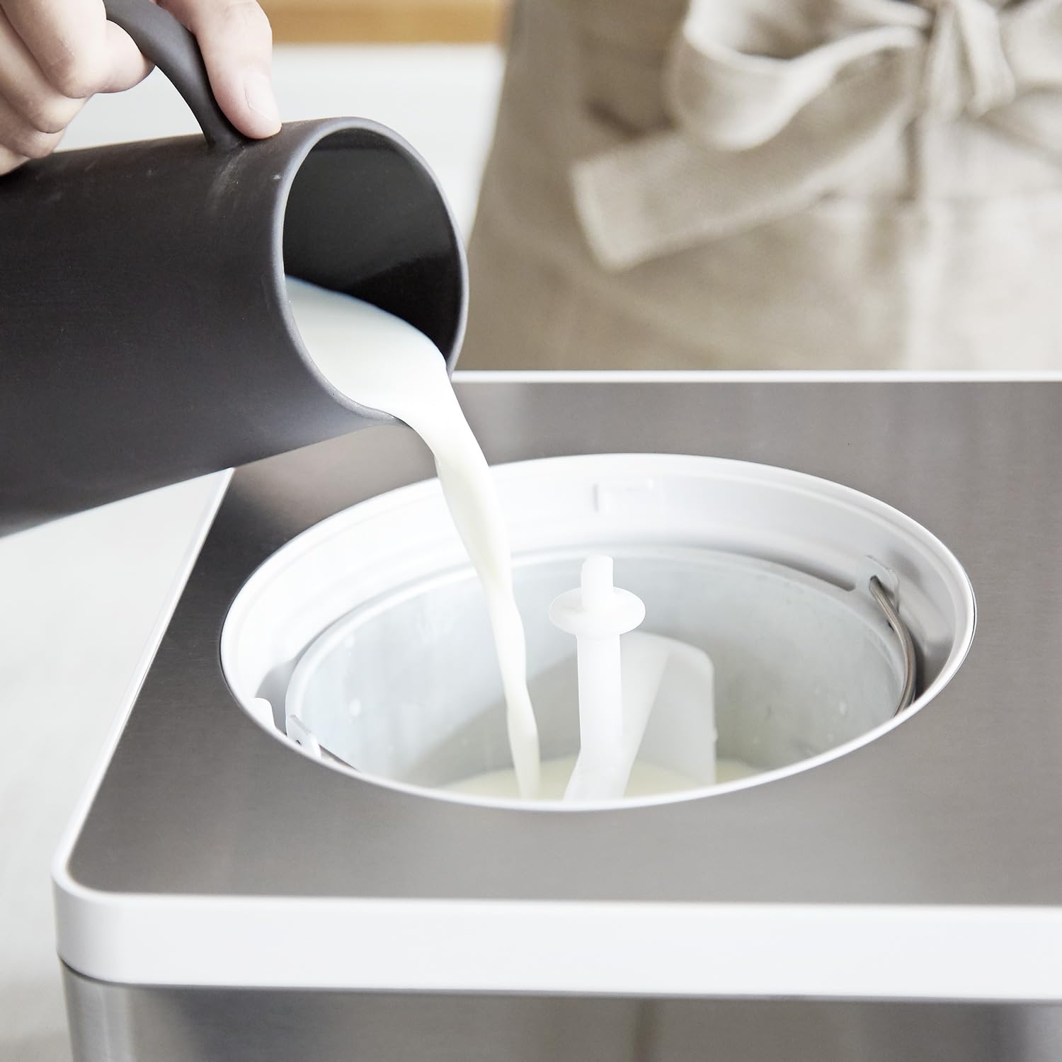 SPRINGLANE Gelatiera e yogurtiera Elisa con compressore autoraffreddante (Argento/Contenitore bianco, 180W)