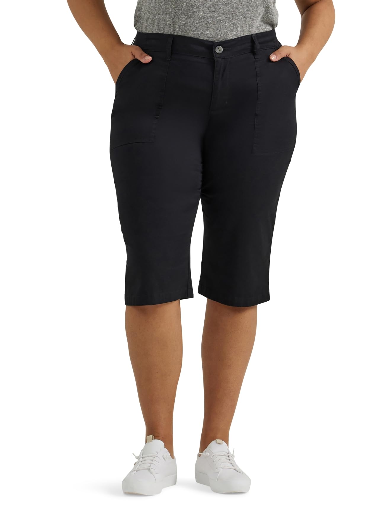Lee Womens Plus Size Ultra Lux Comfort with Flex-to-go Utility Skimmer Capri Pant