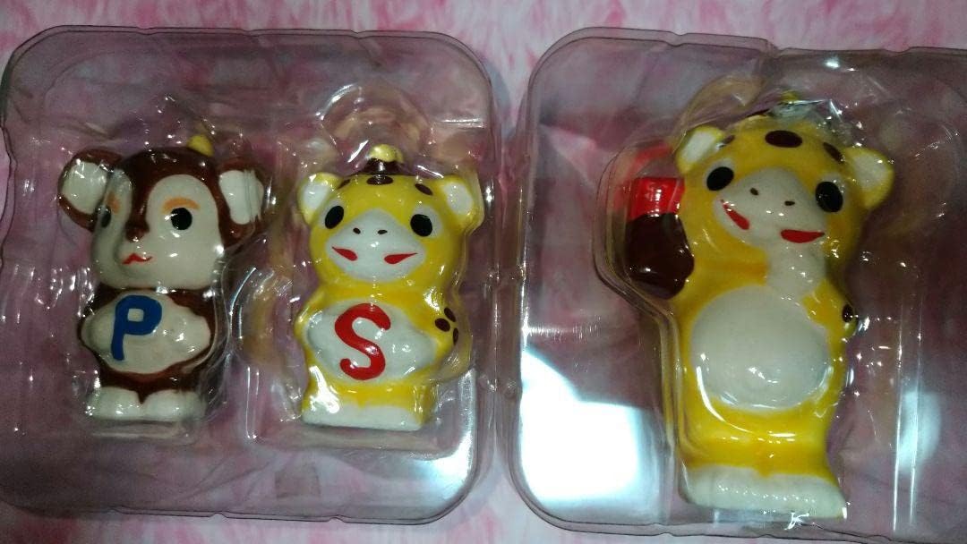 非売品!怪獣ブースカ　陶器のテーブルウェア　ソルト&ペッパー　醤油さし 怪獣ブースカ 陶器のテーブルウェア ソルト&ペッパー 醤油さし