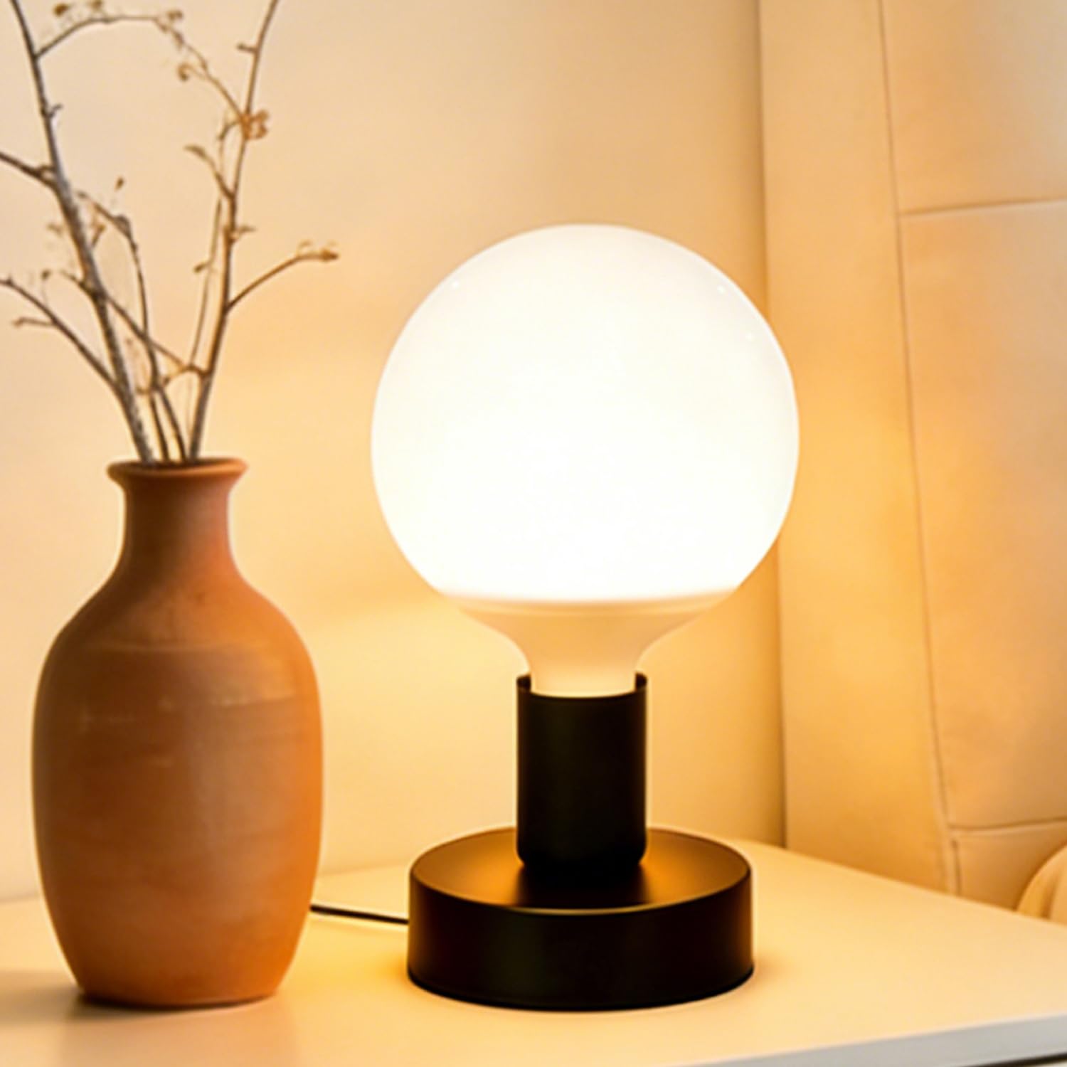 Vintage Industrial Table Lamp Retro Bedside Lamps LED Bedside Table Lamp Black Metal Small Lamp with E27 Edison Bulb,WW & RGB Colour Changing Lamp, Remote Control Dimmable for Bedroom Living Room